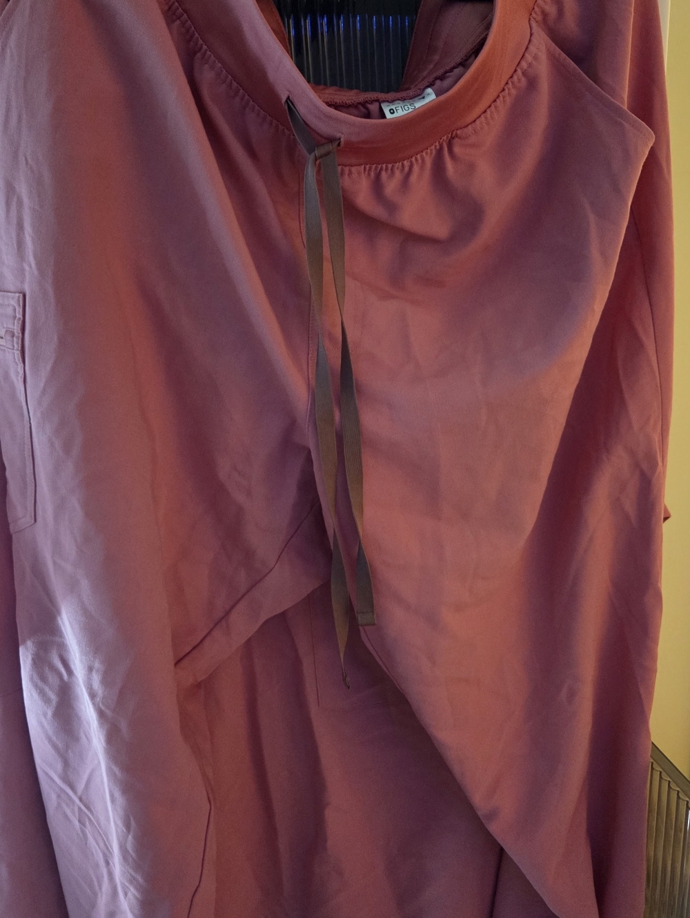 Figs Salmon Pink Scrub Pants